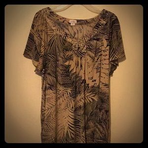 Beautiful tan and black blouse✨